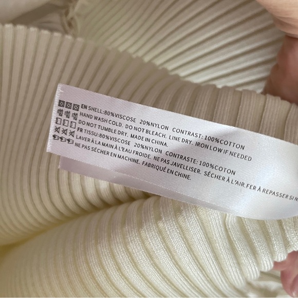 En Saison Cream Sweater Top Rufffle Detail, Size Large - Picture 11 of 11